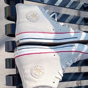 NEW Without TAGS/Converse High-Top Chuck Taylor Pro Light Gray Suede